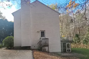 620 Henshaw St, Leicester, MA 01542 - Photo 3