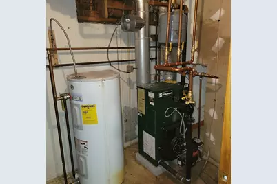 620 Henshaw Street, Leicester, MA 01542 - Photo 37