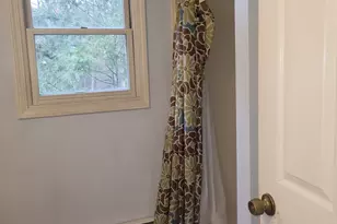 620 Henshaw St, Leicester, MA 01542 - Photo 13