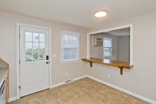 105 Mazarin St, Springfield, MA 01151 - Photo 7