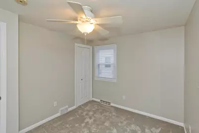 105 Mazarin St, Springfield, MA 01151 - Photo 11