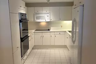 83 Cambridge Parkway, Cambridge, MA 02142 - Photo 19