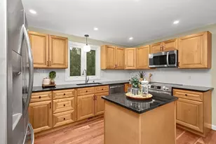 94 Hudson Rd, Stow, MA 01775 - Photo 9