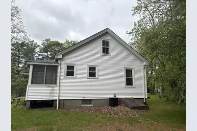 52 Carpenter St, Seekonk, MA 02771 - Photo 1