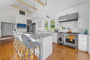85 Cedar St, Chatham, MA 02633 - Photo 13