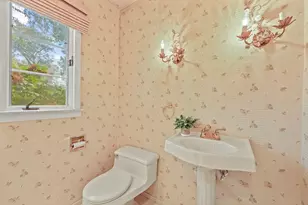 124 Tecumseh Dr, Longmeadow, MA 01106 - Photo 15