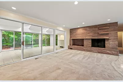 124 Tecumseh Drive, Longmeadow, MA 01106 - Photo 5