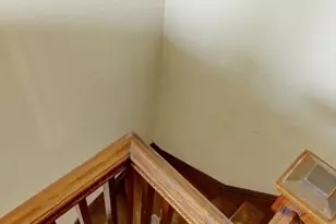 132 11th St, Providence, RI 02906 - Photo 27