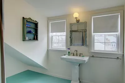 132 Eleventh Street, Providence, RI 02906 - Photo 17