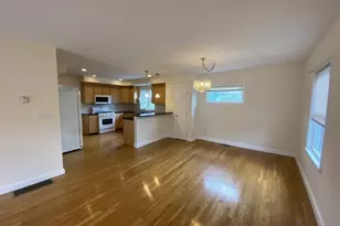 378 Washington St, Winchester, MA 01890 - Photo 3