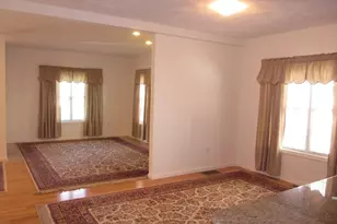 2 Blue Jay Cir, Wakefield, MA 01880 - Photo 3