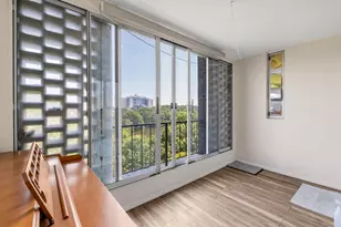 33 Pond Ave, Brookline, MA 02445 - Photo 15