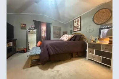 51 Crest Dr, Wareham, MA 02576 - Photo 7