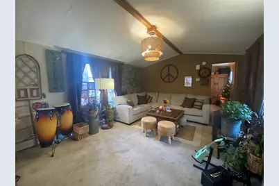 51 Crest Dr, Wareham, MA 02576 - Photo 3