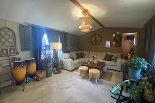 51 Crest Dr, Wareham, MA 02576 - Photo 3