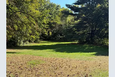 74 S Maple Street, Westfield, MA 01085 - Photo 5