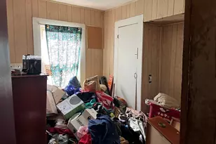 74 S Maple St, Westfield, MA 01085 - Photo 17