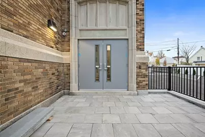 22 Waverly St, Worcester, MA 01604 - Photo 27