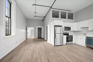 22 Waverly St, Worcester, MA 01604 - Photo 13