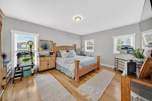 124 Tiffany St, Attleboro, MA 02703 - Photo 23