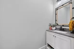 124 Tiffany St, Attleboro, MA 02703 - Photo 13