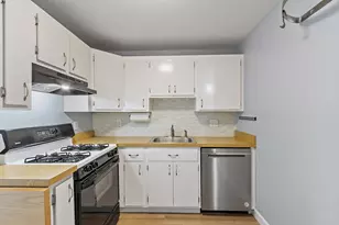 73 Kennedy Dr, Chelmsford, MA 01863 - Photo 9