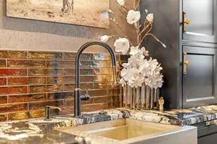 220 Commercial St, Boston, MA 02109 - Photo 9