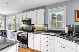 50 Carrington Ln, Uxbridge, MA 01569 - Photo 15