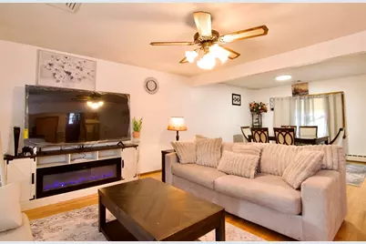 442 Prospect St, Chicopee, MA 01020 - Photo 7