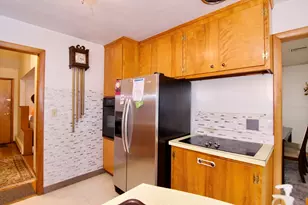 442 Prospect St, Chicopee, MA 01020 - Photo 17