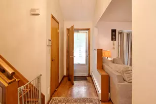 442 Prospect St, Chicopee, MA 01020 - Photo 11