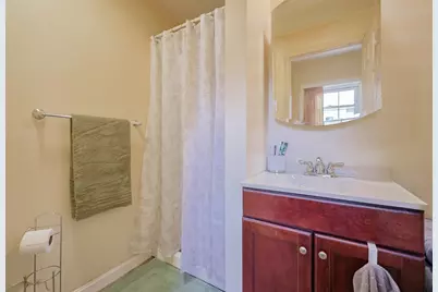 31-37 Leicester St, Oxford, MA 01537 - Photo 17