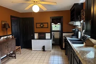 112 Chestnut St, Southbridge, MA 01550 - Photo 7