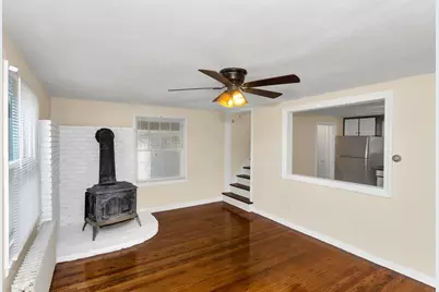 74 Woodstock St, Chicopee, MA 01020 - Photo 13