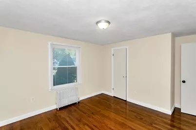 74 Woodstock St, Chicopee, MA 01020 - Photo 17