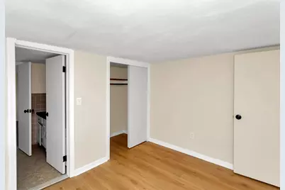 74 Woodstock St, Chicopee, MA 01020 - Photo 27