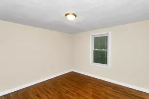 74 Woodstock St, Chicopee, MA 01020 - Photo 19