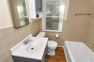 74 Woodstock St, Chicopee, MA 01020 - Photo 23