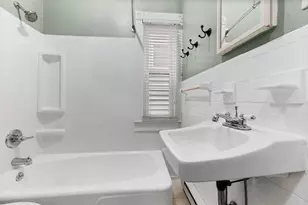 84 Willow St, Cambridge, MA 02141 - Photo 11