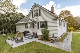 17 Morningside Ave, Adams, MA 01220 - Photo 33