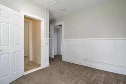 60 Howes St #1, Springfield, MA 01118 - Photo 23