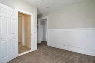 60 Howes St, Springfield, MA 01118 - Photo 23