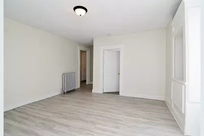 60 Howes St #1, Springfield, MA 01118 - Photo 5