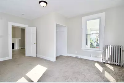 60 Howes St #1, Springfield, MA 01118 - Photo 11