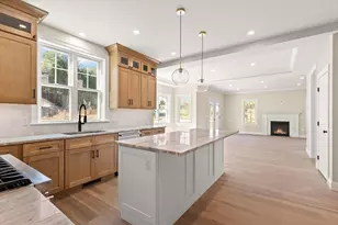 11 Goodwin Dr, Foxboro, MA 02035 - Photo 9