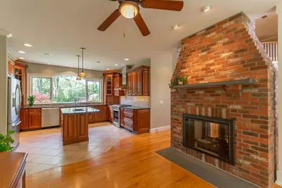 7 Western View Rd, Holyoke, MA 01040 - Photo 17