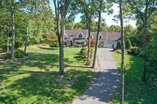 7 Western View Rd, Holyoke, MA 01040 - Photo 35