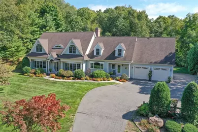 7 Western View Rd, Holyoke, MA 01040 - Photo 1
