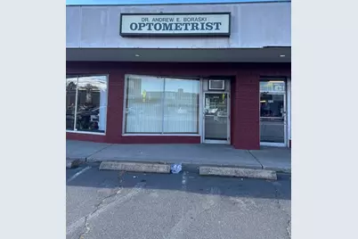 334 Walnut Street Ext, Agawam, MA 01001 - Photo 3