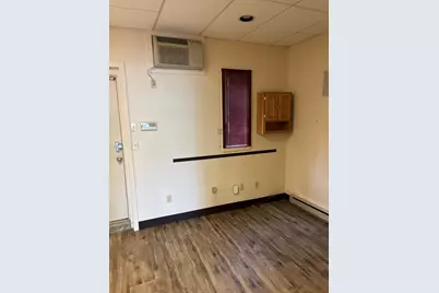 334 Walnut Street Ext, Agawam, MA 01001 - Photo 7